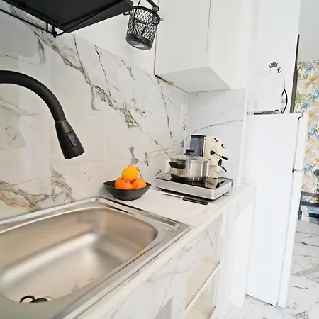 Апартаменты Quattro Canti 200 Mt- Salvia Палермо